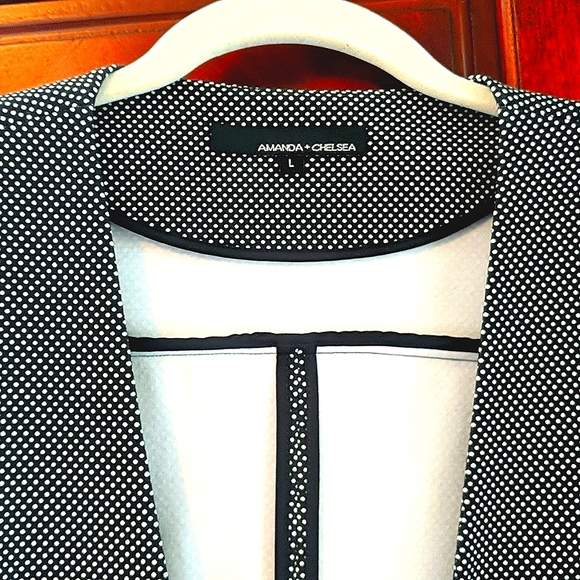 NEW Women's polkadot blazer - Picture 1 of 8